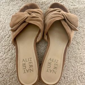 Naturalizer sandals